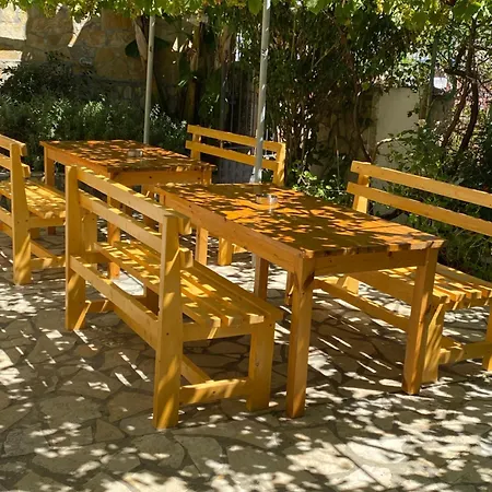 Vila Rapo Himare Exterior photo